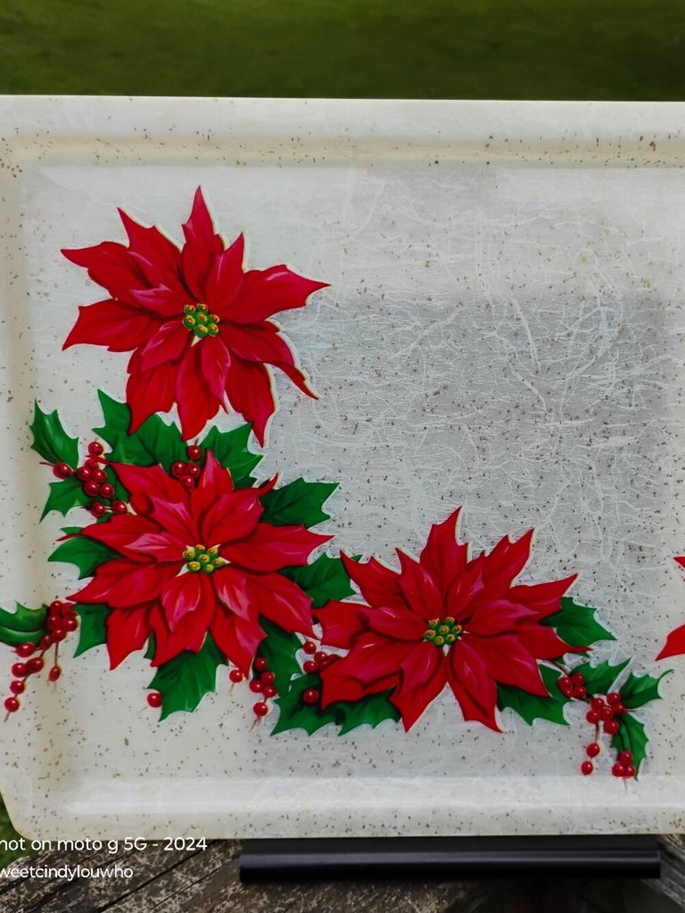 vintage serving tray poinsettias Christmas holiday motif spun fiberglass MCM 50s